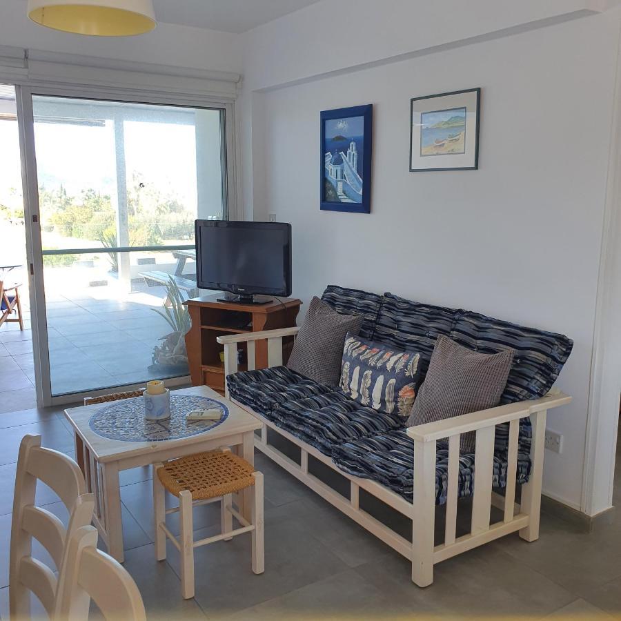 Latchi Ithaki, 2 Bedroom Penthouse 外观 照片