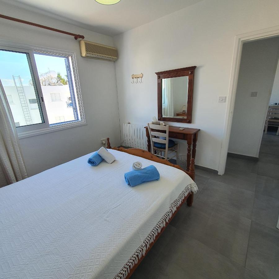 Latchi Ithaki, 2 Bedroom Penthouse 外观 照片