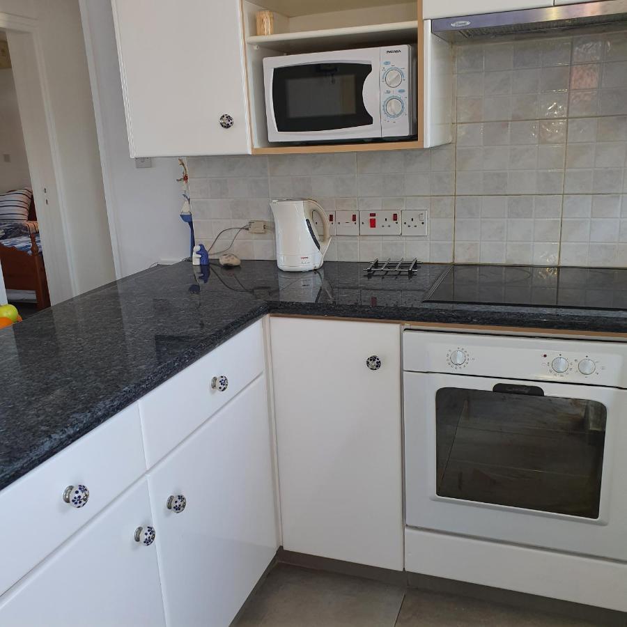 Latchi Ithaki, 2 Bedroom Penthouse 外观 照片