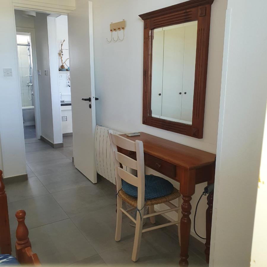 Latchi Ithaki, 2 Bedroom Penthouse 外观 照片